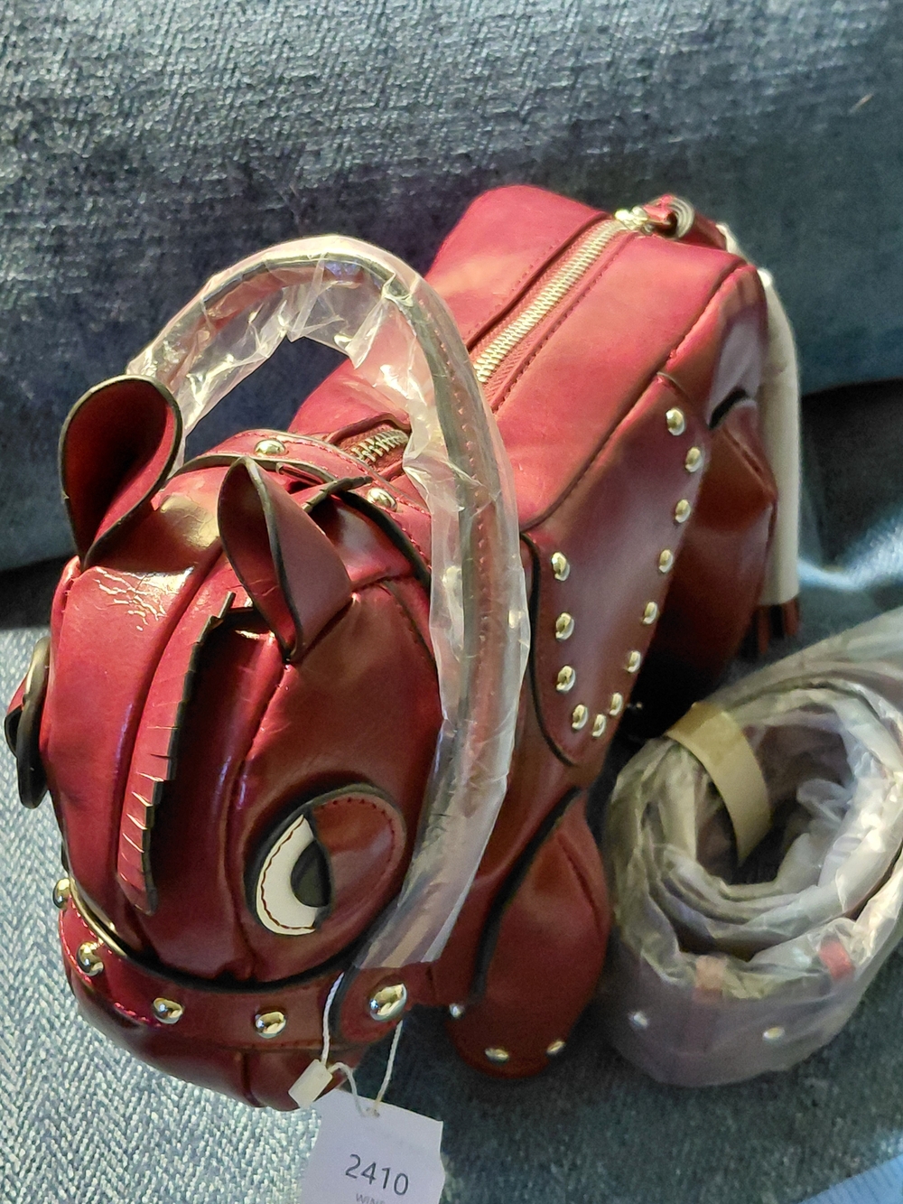 Red Novelty Horse Shaped Women's Crossbody Bag Made Of LEATHER - Picture 7 of 7